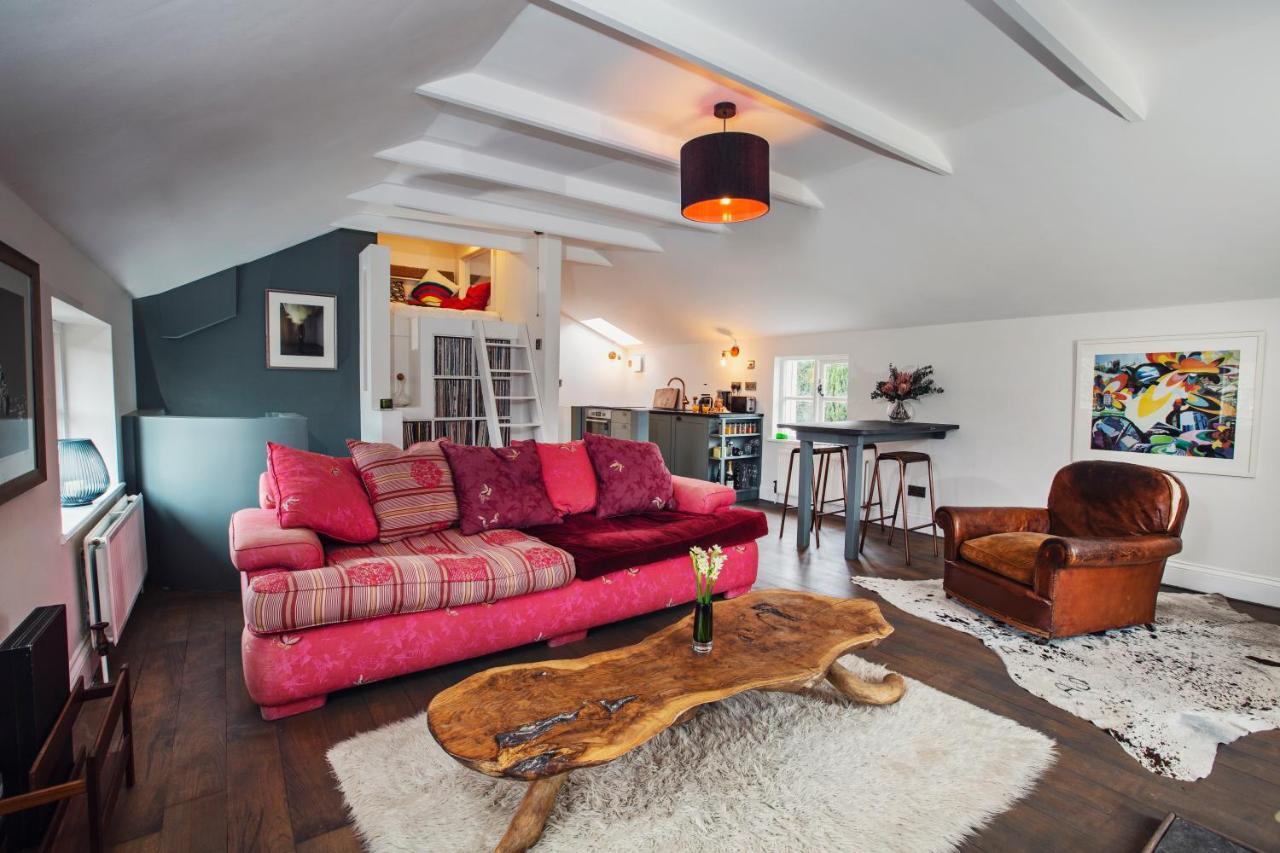 Black Mountains Stylish Hideaway, Nr Crickhowell Llanbedr  Exterior photo